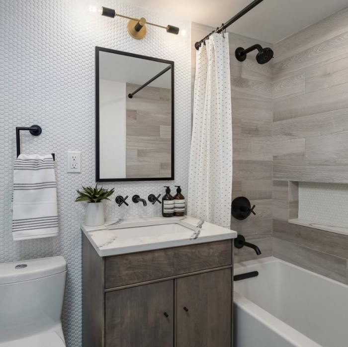 Apartment bathroom decor ideas