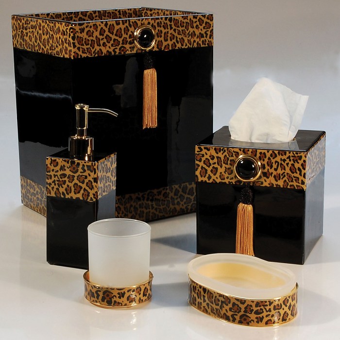 Leopard print bathroom decor