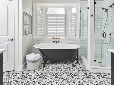 Black white grey bathroom decor